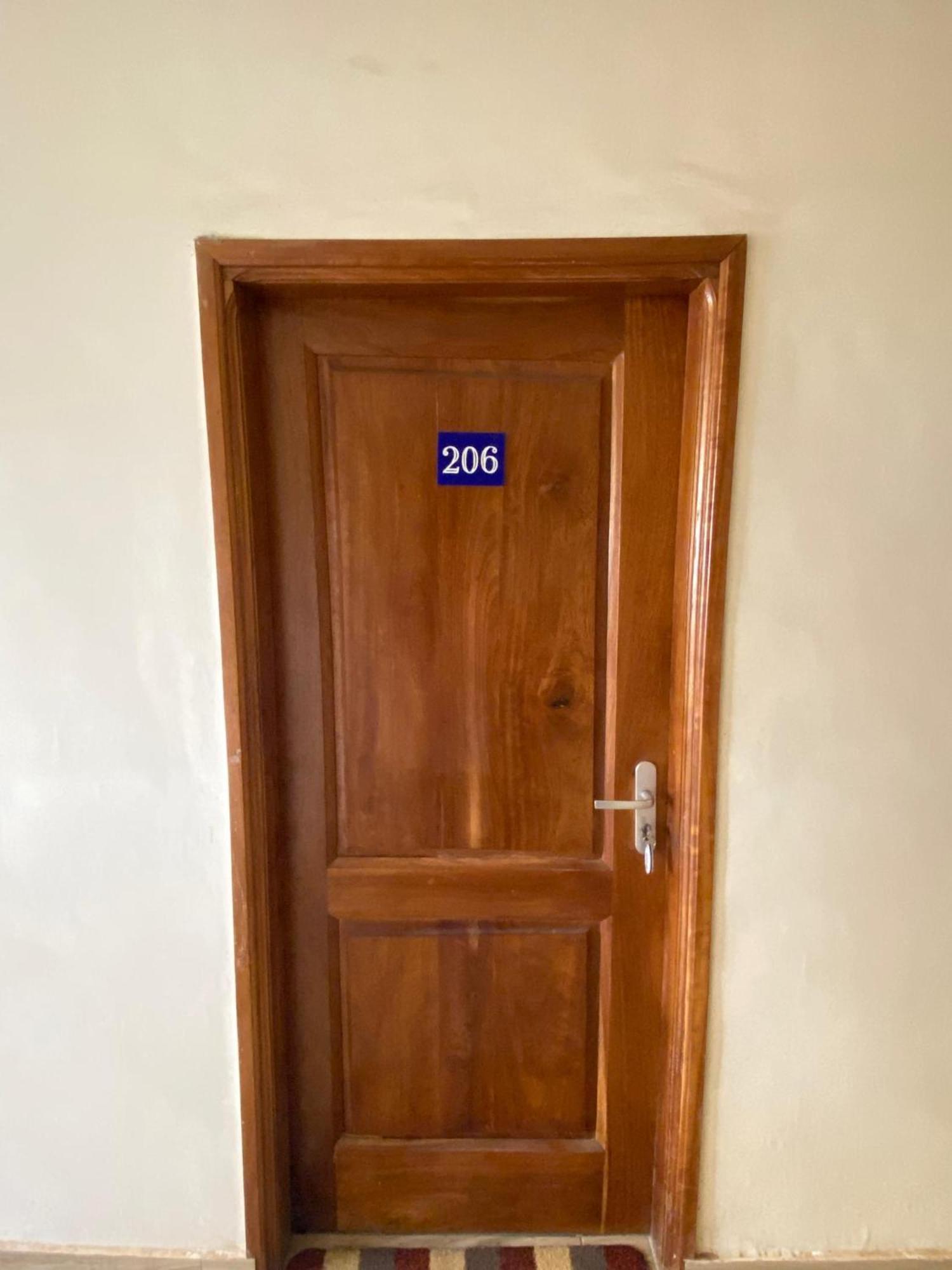 Marys Guest House Lomé Dış mekan fotoğraf